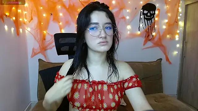 AlessandraLB from StripChat