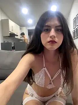 AlessiaLuxx from StripChat is Freechat