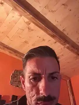 Alessio87 from StripChat is Freechat