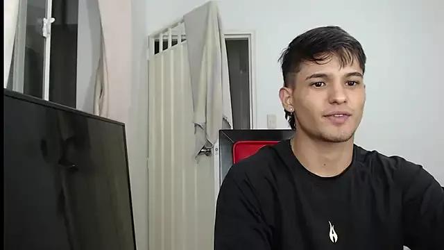 Alex_mojica from StripChat