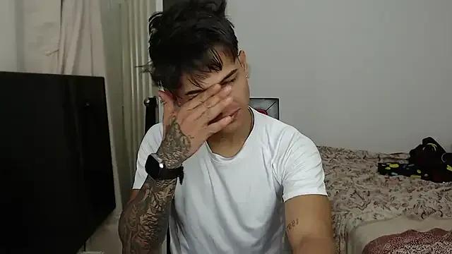 Alex_mojica from StripChat