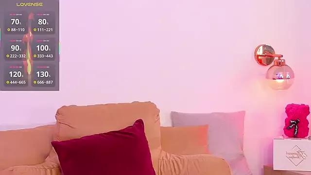 Try our streaming cams variety and talk on a personal level with our adorable girls streamers, showing off their bountiful shapes and dildos.