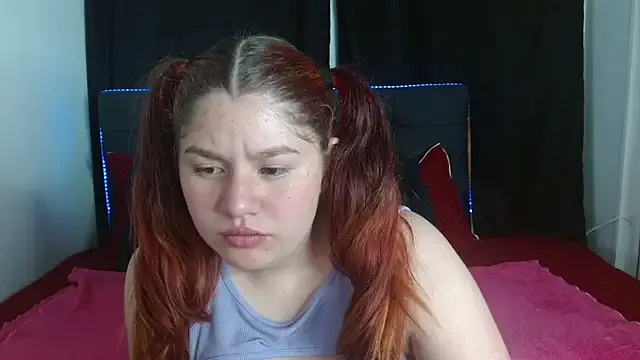 Alexaa_xx from StripChat is Freechat