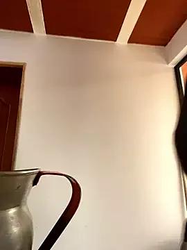 Alexahoot10 from StripChat