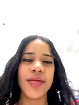 Alexahoot10 from StripChat