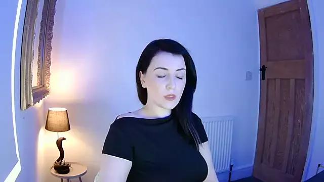 AlexandraCourt from StripChat is Freechat