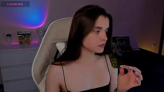 Try our streaming cams variety and talk on a personal level with our adorable girls streamers, showing off their bountiful shapes and dildos.