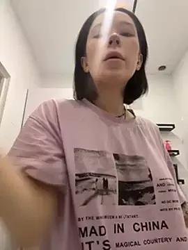 Alexandria_Balenciaga from StripChat is Freechat