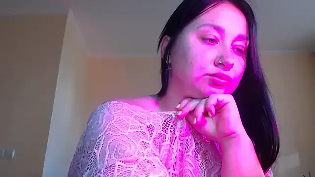 Alexia_Kiss from StripChat is Freechat