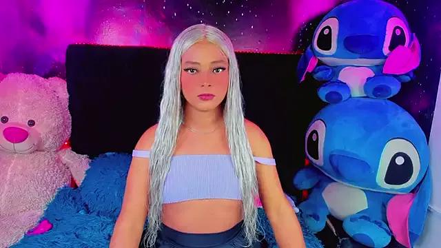 Try our streaming cams variety and talk on a personal level with our adorable girls streamers, showing off their bountiful shapes and dildos.