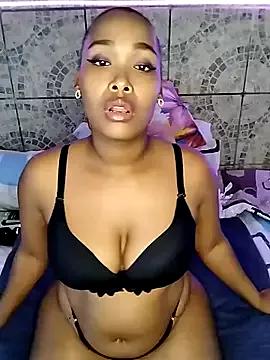 alexis_skyy from StripChat is Freechat
