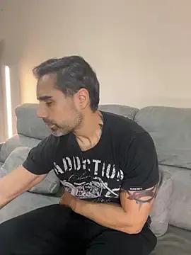 Alexxander20_6 from StripChat is Freechat
