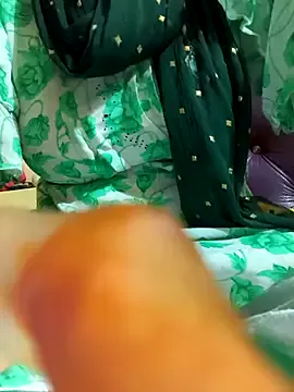 Alia-hot00 on StripChat 