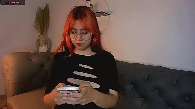 aliaa_boobs from StripChat