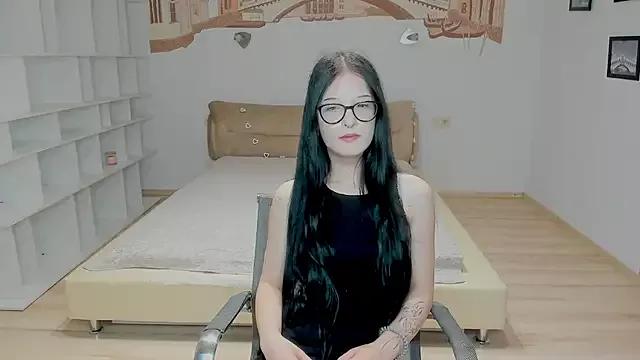 AlicaMoons from StripChat is Freechat