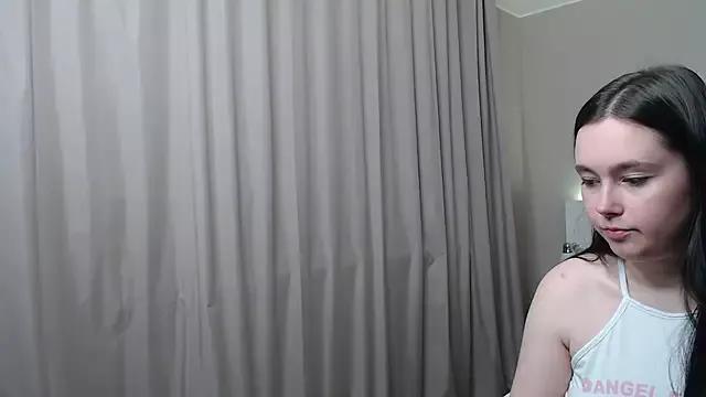 alice_and_jonathan from StripChat is Freechat