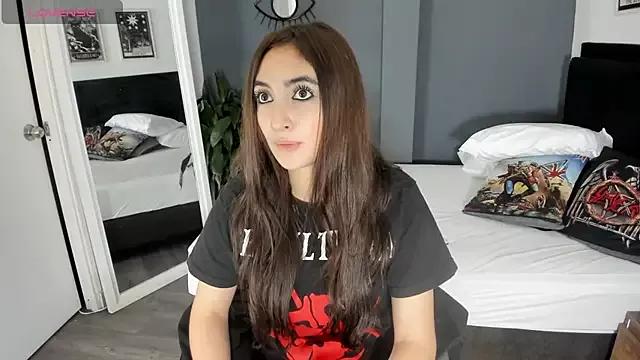 Try our streaming cams variety and talk on a personal level with our adorable girls streamers, showing off their bountiful shapes and dildos.