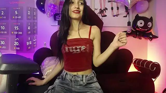 Alice_in_horyland_ from StripChat is Freechat