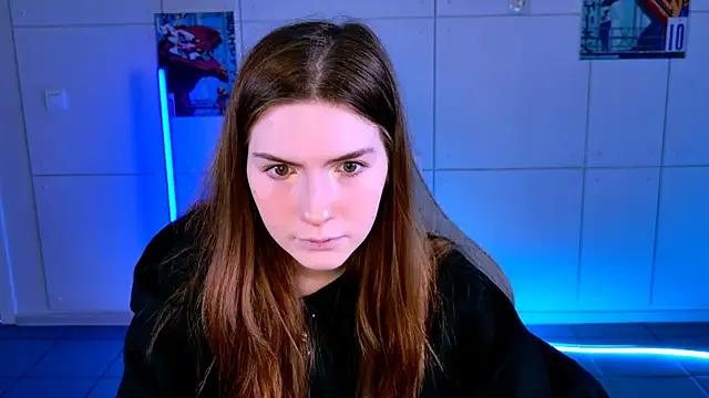 AliceCUNTach from StripChat is Freechat