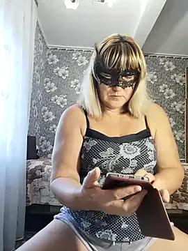 AliceGold5231 from StripChat is Freechat