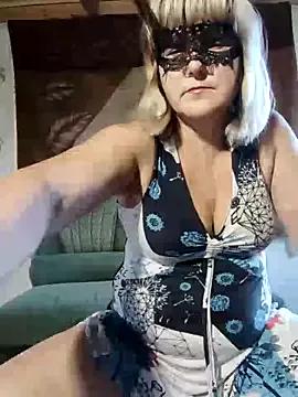 AliceGold5231 from StripChat is Freechat