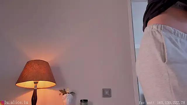 Try our streaming cams variety and talk on a personal level with our adorable girls streamers, showing off their bountiful shapes and dildos.