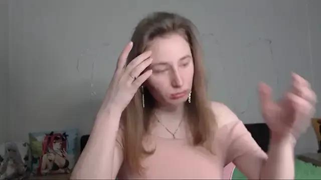 AliceMooreXO from StripChat is Freechat