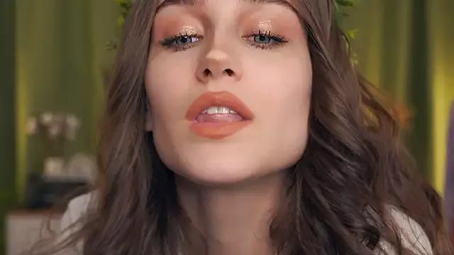 Try our streaming cams variety and talk on a personal level with our adorable girls streamers, showing off their bountiful shapes and dildos.