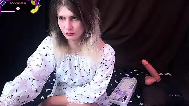 Try our streaming cams variety and talk on a personal level with our adorable girls streamers, showing off their bountiful shapes and dildos.