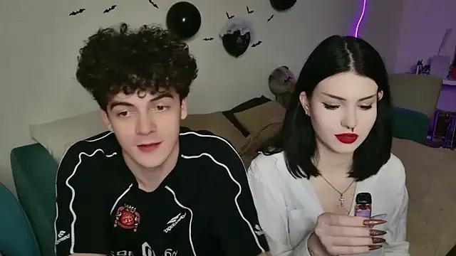 Try our streaming cams variety and talk on a personal level with our adorable girls streamers, showing off their bountiful shapes and dildos.