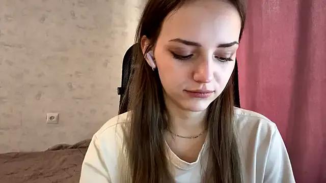 AliceStacy from StripChat is Freechat