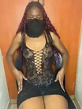 alicia_loveraw from StripChat is Freechat