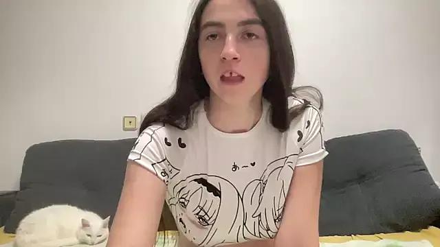 AliciaHarvey from StripChat is Freechat