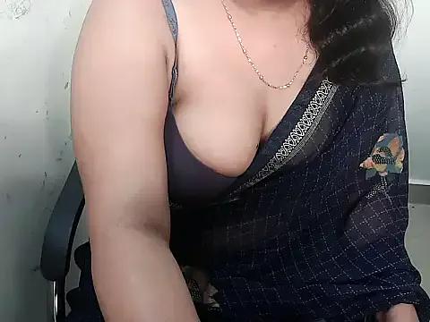 alieza_lov from StripChat is Freechat