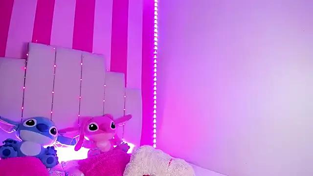 AliiceBrown_ from StripChat
