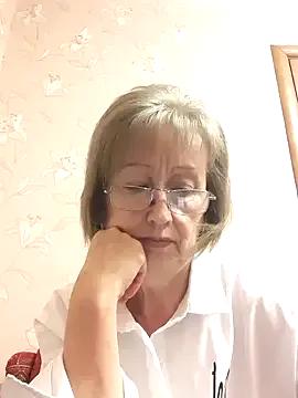 AlikaSwan5821 from StripChat is Freechat