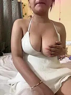 Alina_Rosy from StripChat