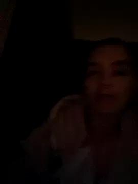 alinaalinutzq from StripChat is Freechat
