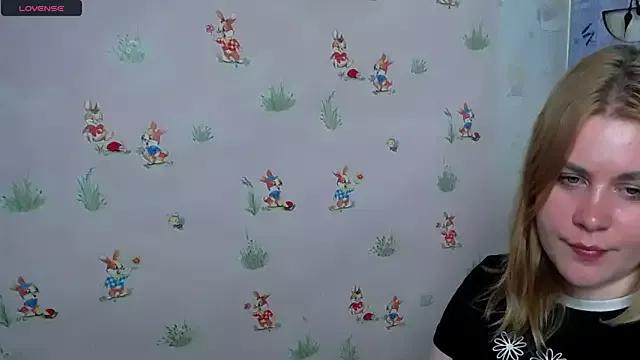 Try our streaming cams variety and talk on a personal level with our adorable girls streamers, showing off their bountiful shapes and dildos.
