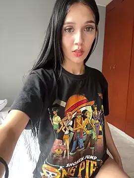 Alinn_Ashford from StripChat is Freechat
