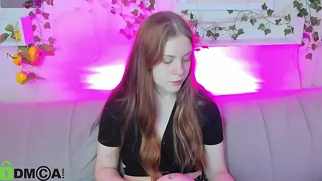 Alisa__Young from StripChat is Freechat