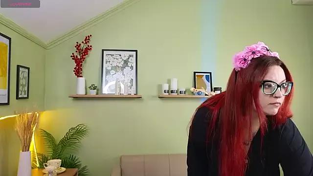 Try our streaming cams variety and talk on a personal level with our adorable girls streamers, showing off their bountiful shapes and dildos.