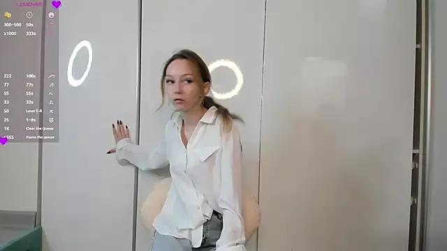 Try our streaming cams variety and talk on a personal level with our adorable girls streamers, showing off their bountiful shapes and dildos.