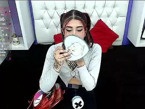 Try our streaming cams variety and talk on a personal level with our adorable girls streamers, showing off their bountiful shapes and dildos.