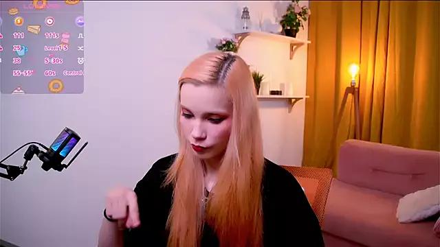 Alissa_Kitty from StripChat is Freechat