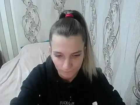 AlissaClark from StripChat is Freechat