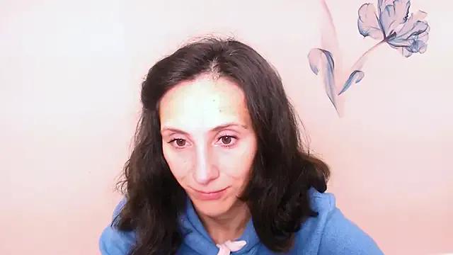 AlissaJersi from StripChat is Freechat