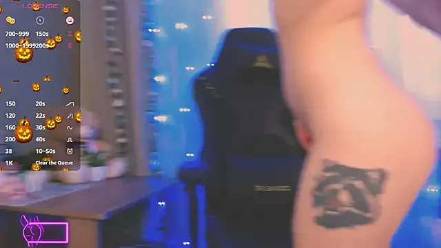 Try our streaming cams variety and talk on a personal level with our adorable girls streamers, showing off their bountiful shapes and dildos.