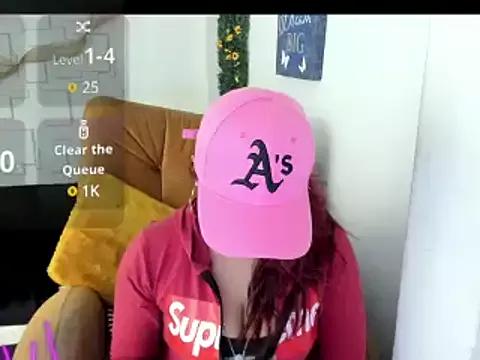 Try our streaming cams variety and talk on a personal level with our adorable girls streamers, showing off their bountiful shapes and dildos.