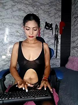AlisSon__hot from StripChat is Freechat